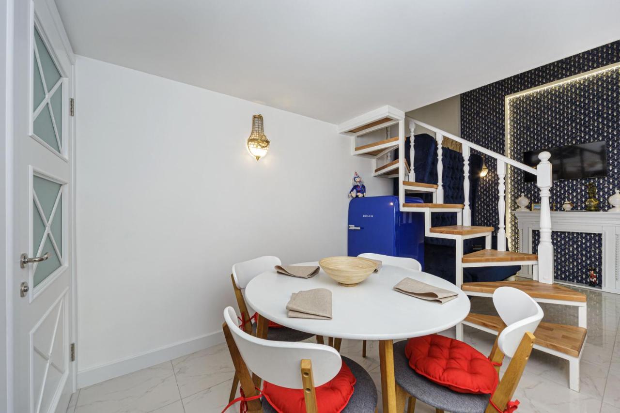 Серце Старого Міста Apartment Odesa Exterior photo